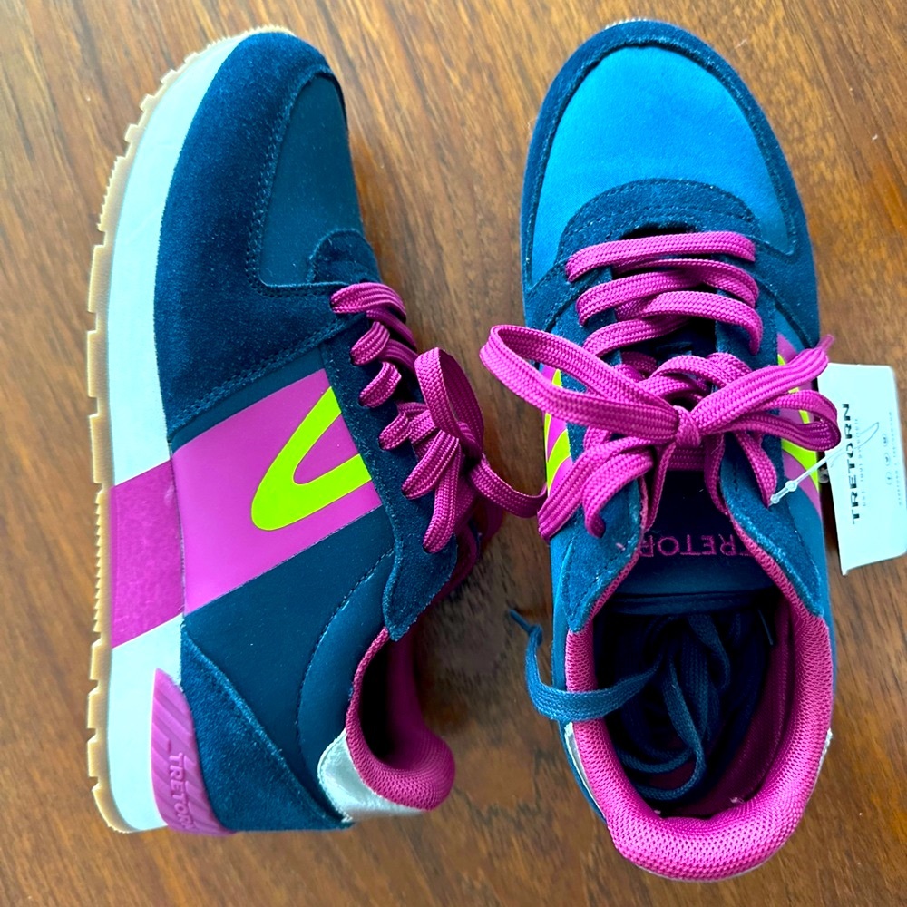 Tretorn Women's Sneakers - Blue and Pink